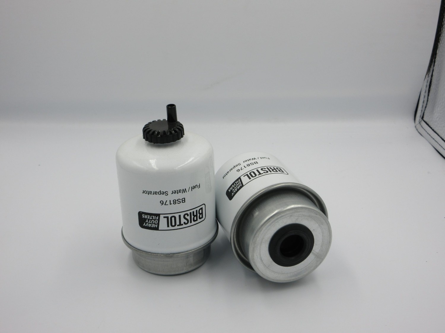 BS8176-FUEL WATER SEPERATOR